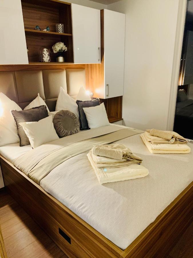 Maritime Deluxe Villa Portorož Kültér fotó